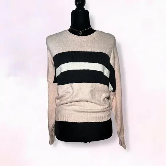 Hollister Oversized Sweater Cozy Casual - Picture 2 of 5